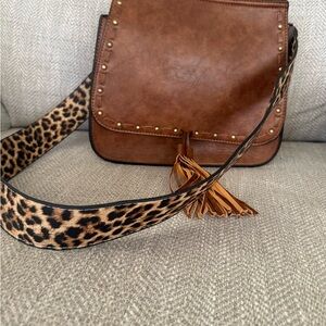 Brown Leather Crossbody Bag with Leopard Strap